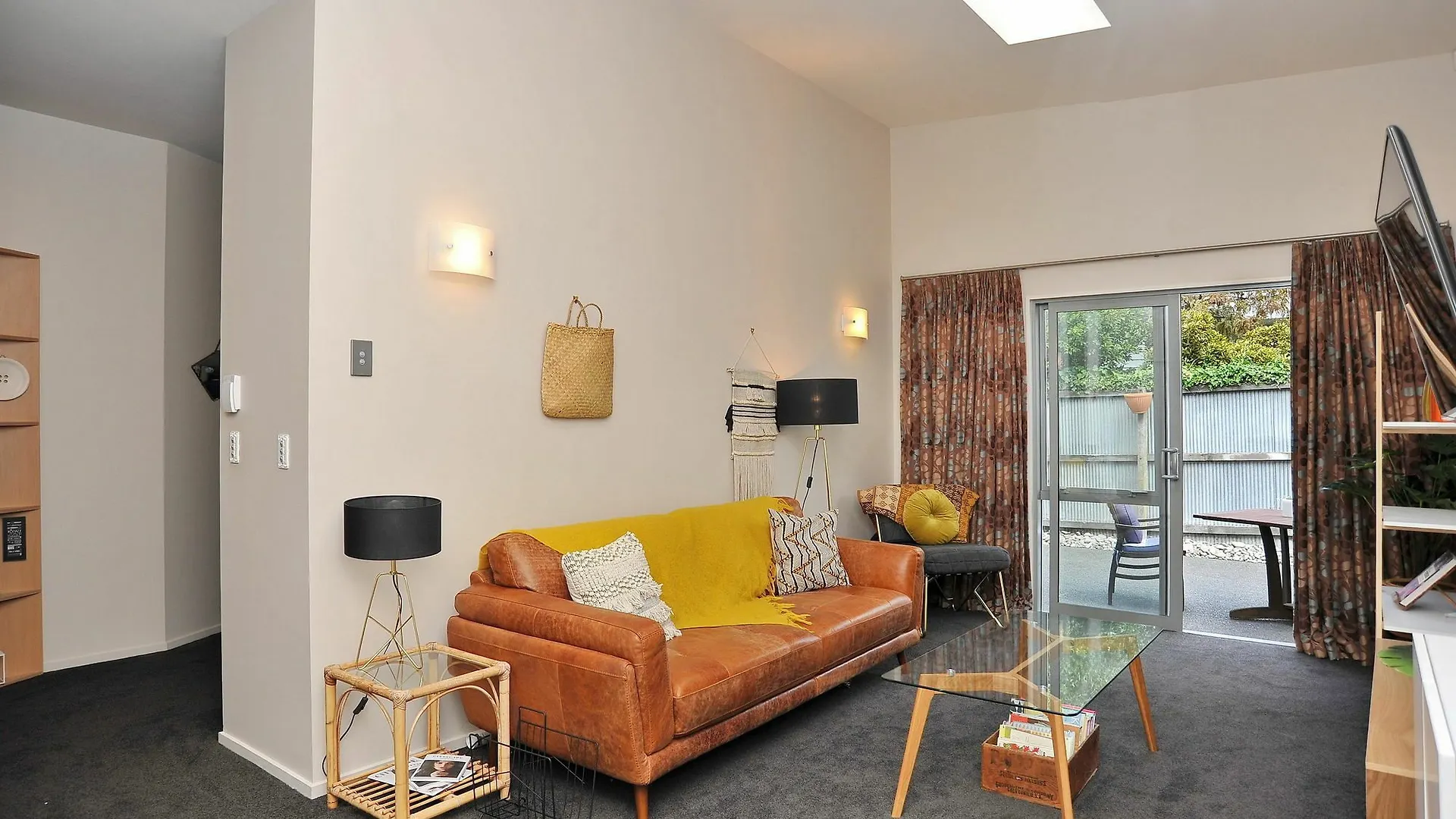The Apartment Within - Fendalton Christchurch New Zealand
